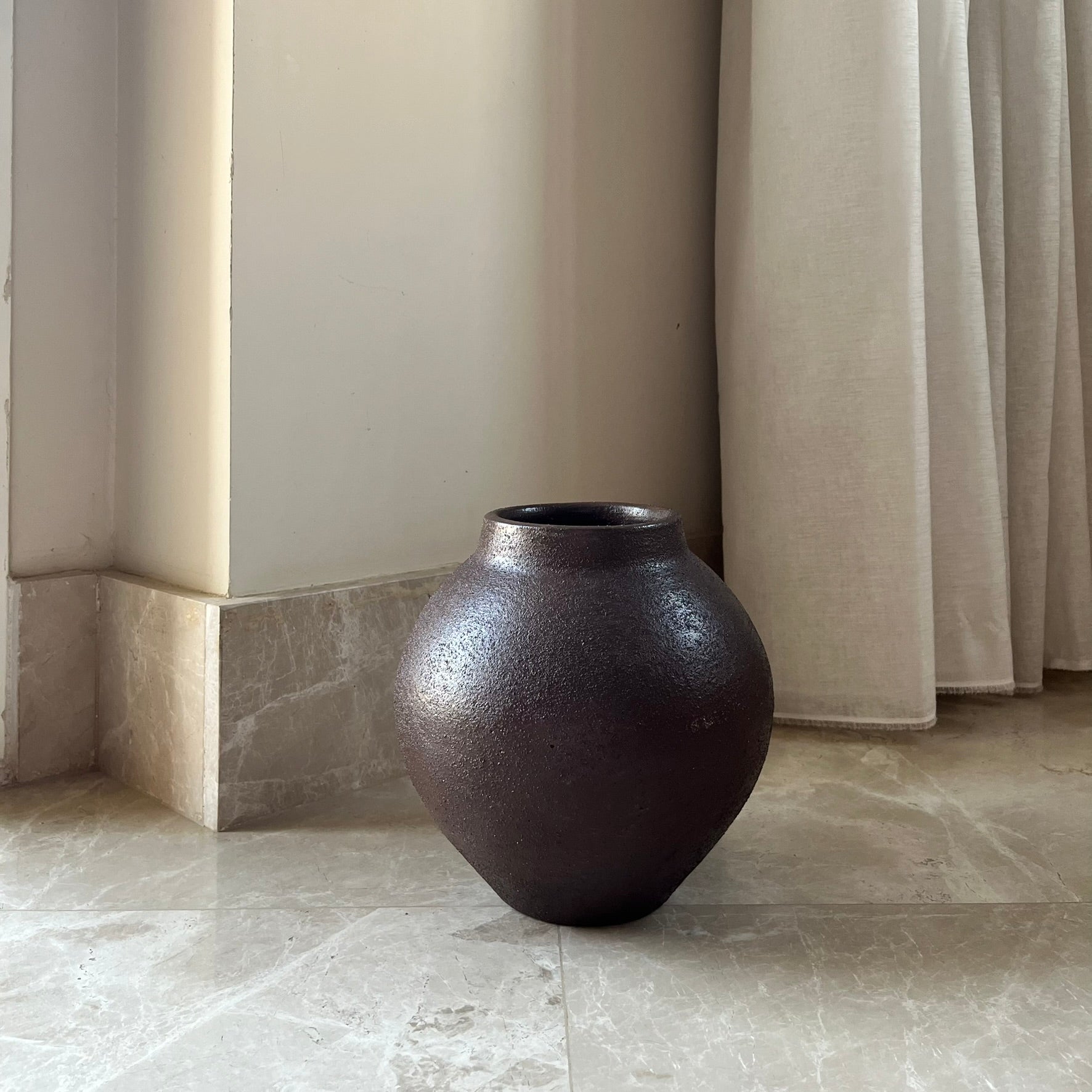 Aura Vase